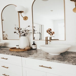 ##Antique Hardware## Carrie Wall Sconce