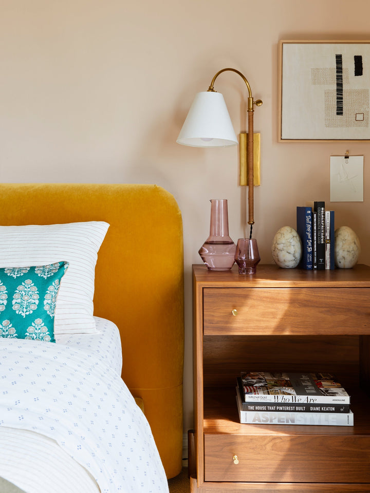 ##Antique Hardware## Curves No.1 Plug-in Sconce