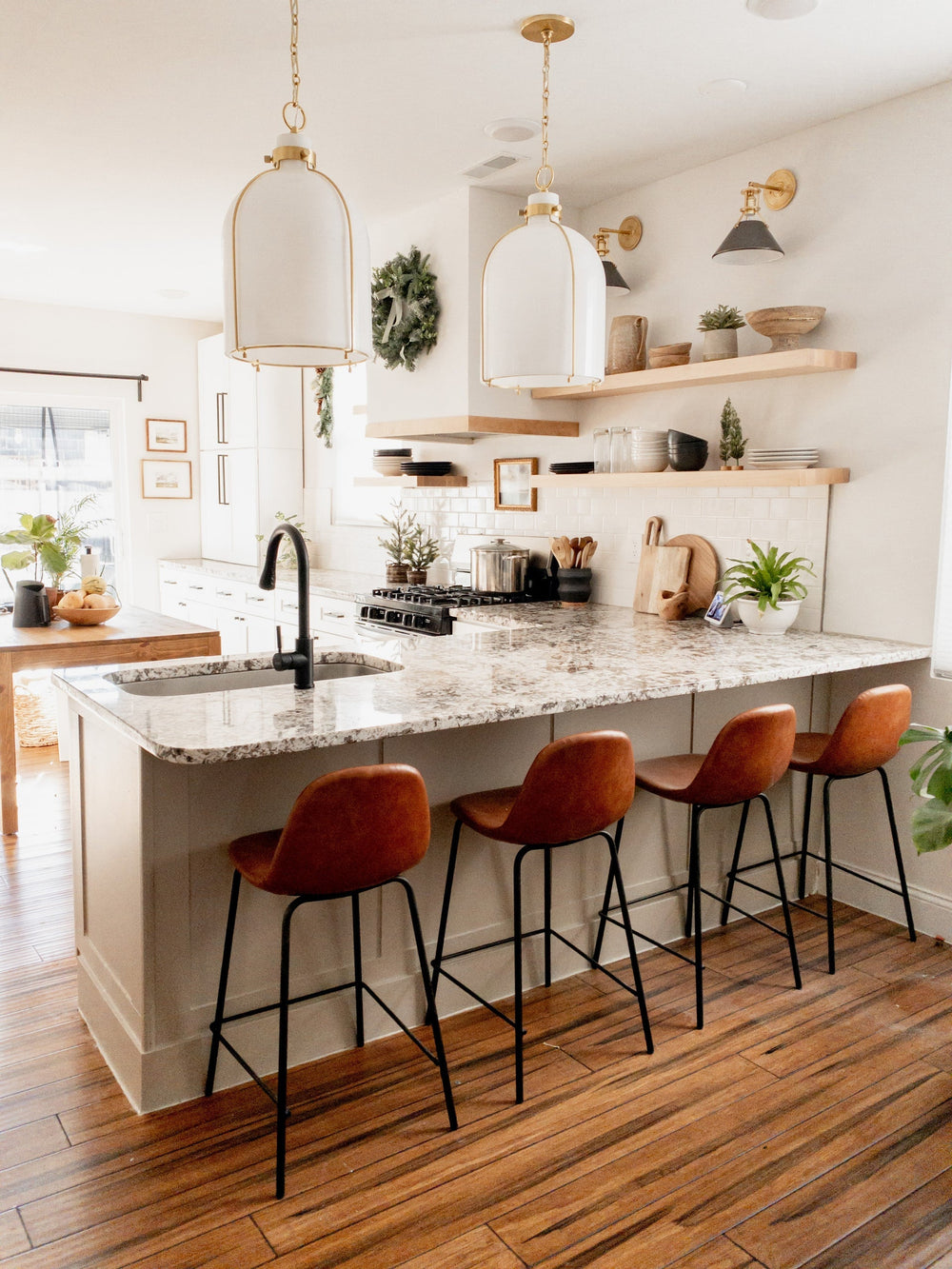 ##Antique Hardware## Eldridge Pendant