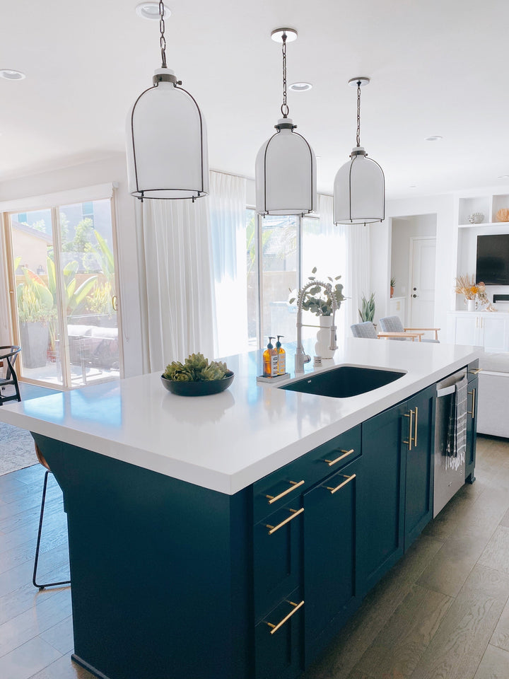 ##Antique Hardware## Eldridge Pendant