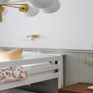 ##Antique Hardware## Holly Plug-In Picture Light