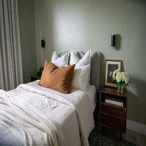 ##Antique Hardware## Kira Wall Sconce