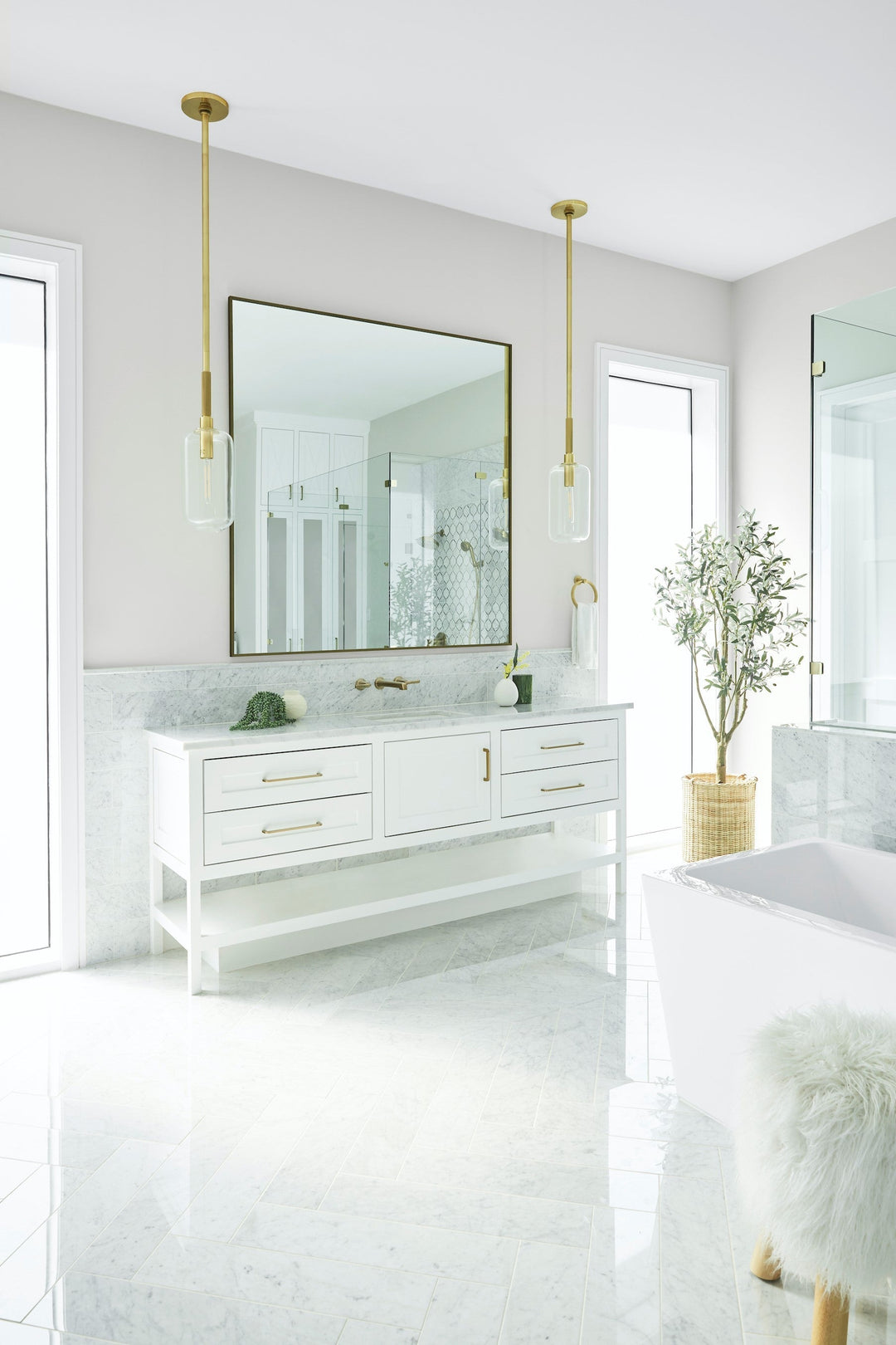 ##Antique Hardware## Lenox Hill Pendant