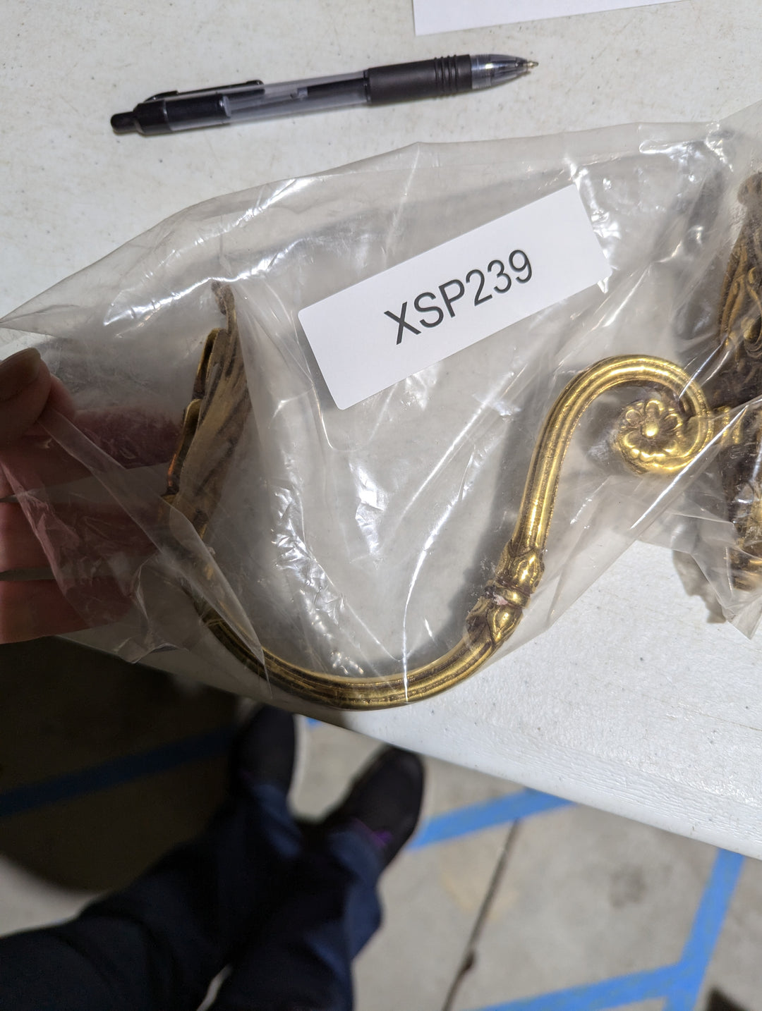 ##Antique Hardware## Open Box Sale Item Curtain Hold - Set of 2