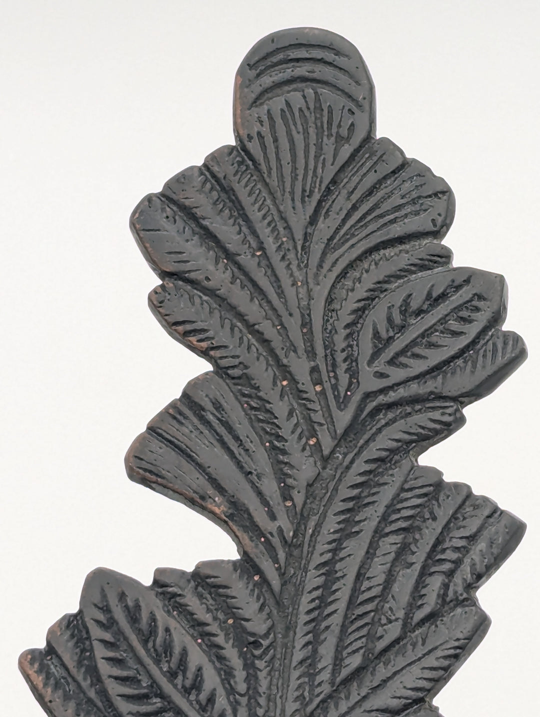 ##Antique Hardware## Open Box Sale Item Large Elongated Leaf Style Curtain and Drapery Hold (Oil Rubbed Bronze