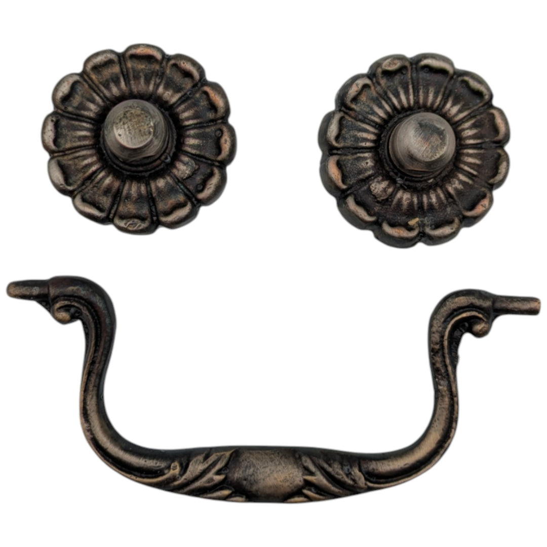 ##Antique Hardware## 4 1/4 Inch Floral Victorian Bail Pull (Antique Nickel Finish)