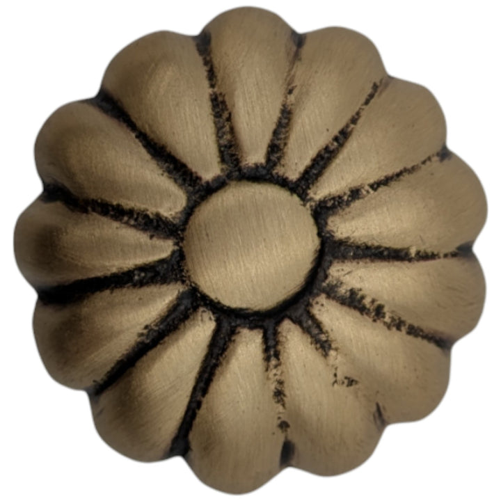 1 3/8 Round Daisy Flower Cabinet & Furniture Knob