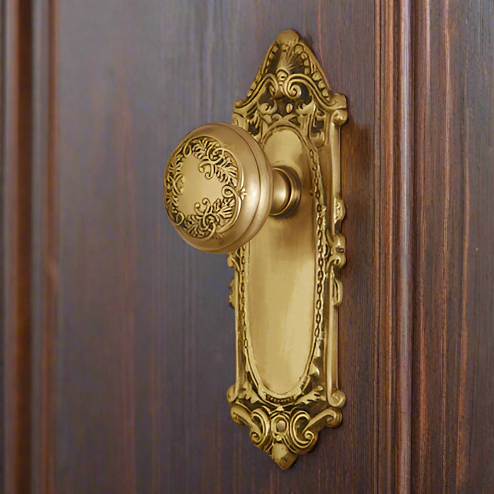 ##Antique Hardware## Ornate Victorian Long Backplate Door Set with Floral Leaf Door Knobs (Several Finishes Available)