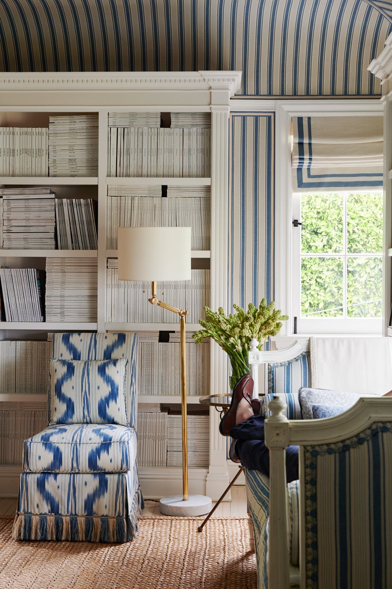 ##Antique Hardware## Essex Floor Lamp