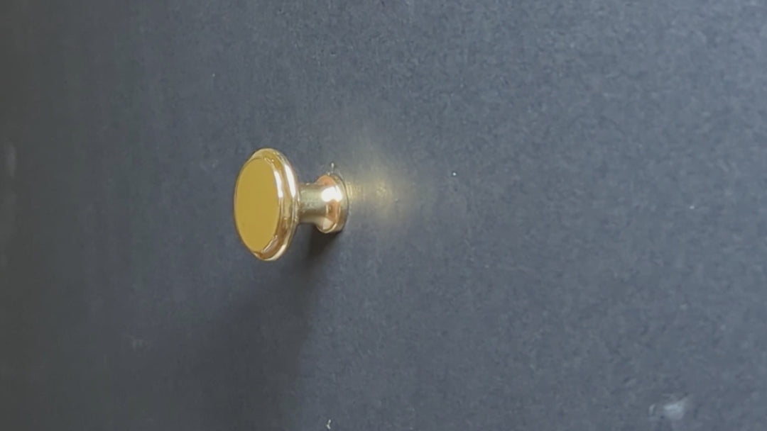 1 1/4 Inch Brass Flat Top Cabinet & Furniture Knob (Several Finishes Available)